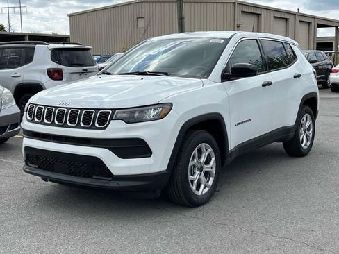 New 2025 Jeep Compass Sport image 3