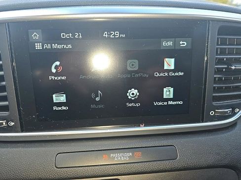 Used 2022 Kia Sportage LX image 17