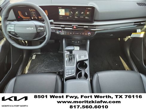 New 2026 Kia Sportage EX FWD image 18