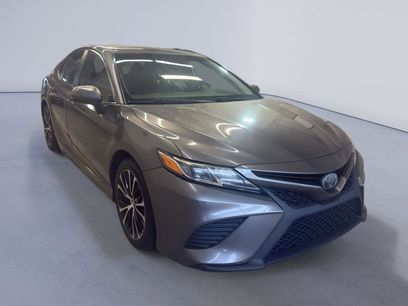 Used 2018 Toyota Camry SE
