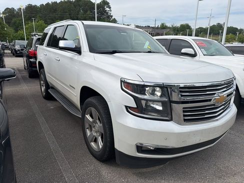 Used 2017 Chevrolet Tahoe Premier RWD image 4