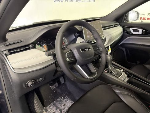 New 2026 Jeep Compass Limited image 14