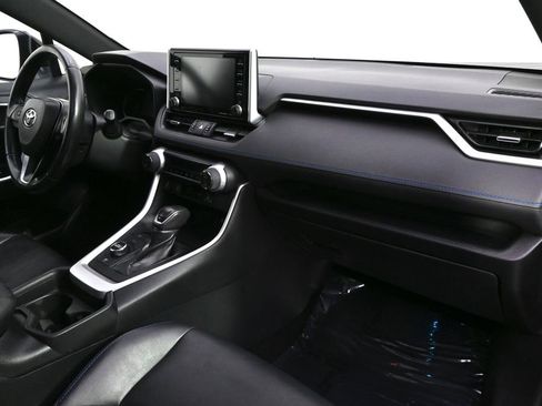 Used 2019 Toyota RAV4 XSE image 15