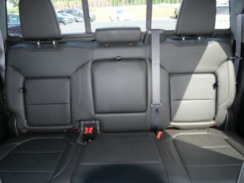 Used 2019 Chevrolet Silverado 1500 LTZ w/ LTZ Plus Package AWD/4WD image 13
