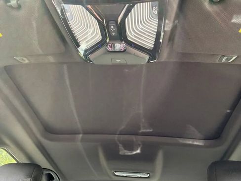 Used 2018 BMW 540i xDrive AWD/4WD image 32