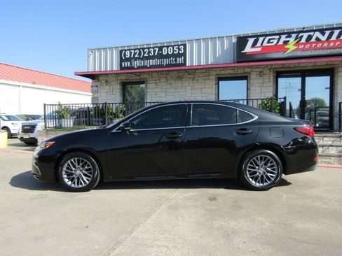 Used 2018 Lexus ES 350 w/ Premier Package FWD image 2