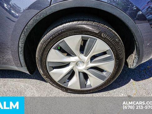 Used 2021 Tesla Model Y Long Range AWD/4WD image 17