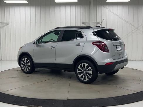 Used 2022 Buick Encore Preferred w/ Safety Package image 6
