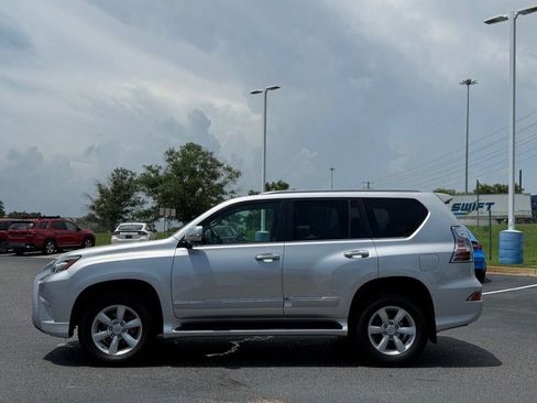 Used 2019 Lexus GX 460 w/ Navigation Package AWD/4WD image 7