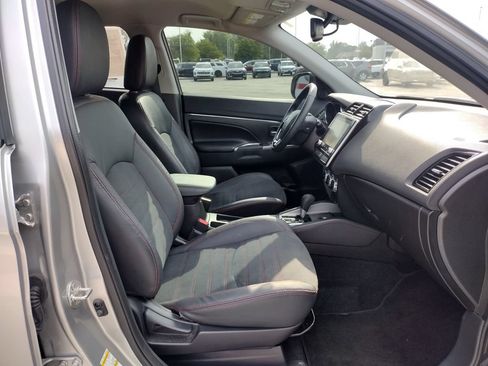 Used 2023 Mitsubishi Outlander Sport SE AWD/4WD image 20