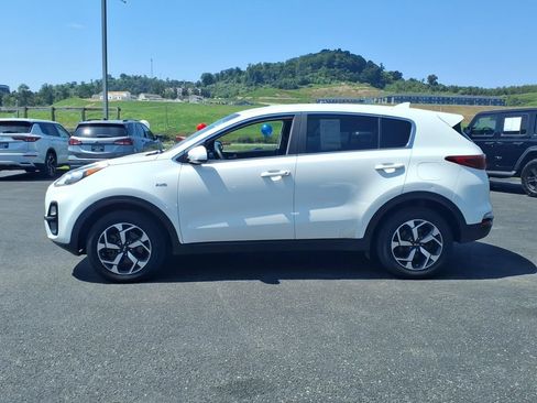 Used 2020 Kia Sportage LX AWD/4WD image 6