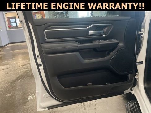 New 2026 RAM 1500 Big Horn AWD/4WD image 11