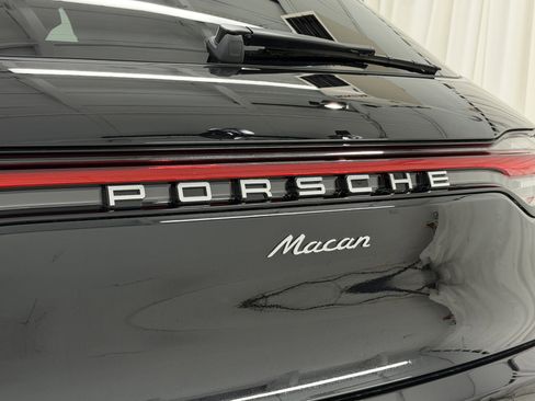 New 2026 Porsche Macan image 63