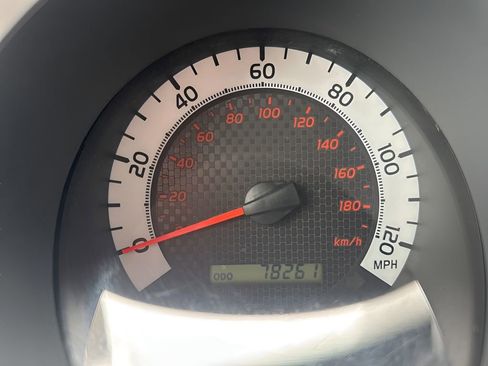 Used 2014 Toyota Tacoma 2WD Access Cab image 19