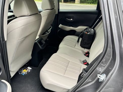 Used 2026 Honda HR-V EX-L image 10