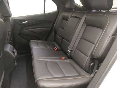 Used 2018 Chevrolet Equinox Premier image 18