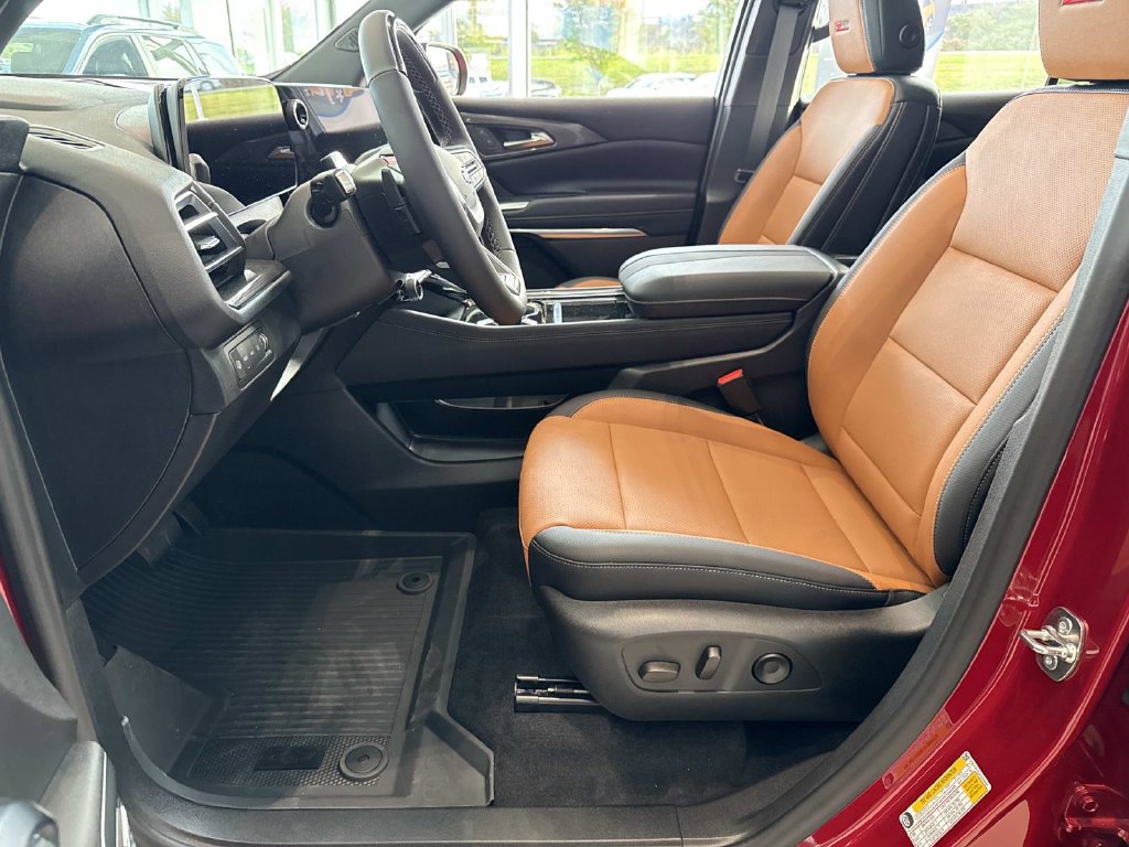 New 2027 Chevrolet Traverse Z71 w/ Enhanced Driving Package AWD/4WD image 15