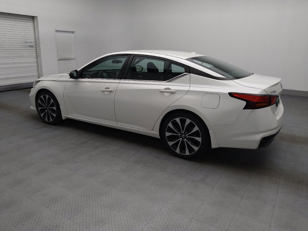 Used 2019 Nissan Altima 2.5 SR FWD image 3