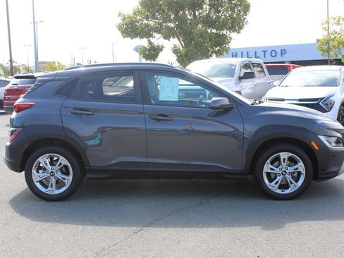 Used 2023 Hyundai Kona SEL w/ Cargo Package FWD image 6