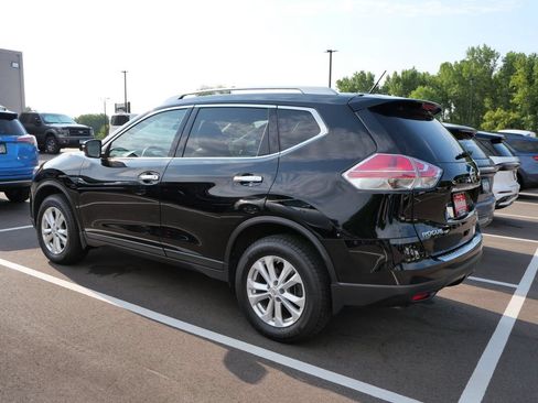 Used 2014 Nissan Rogue SV AWD/4WD image 6