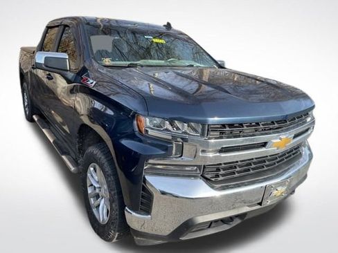 Used 2020 Chevrolet Silverado 1500 LT w/ All-Star Edition image 2