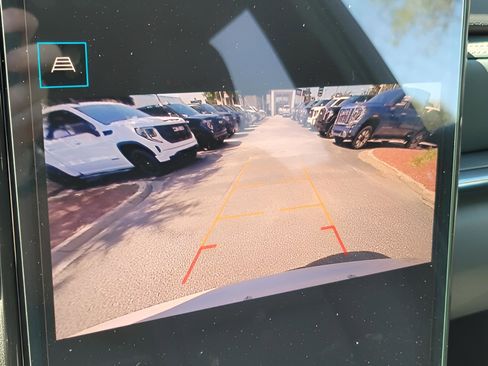 New 2026 GMC Terrain AT4 w/ Convenience Package III image 32