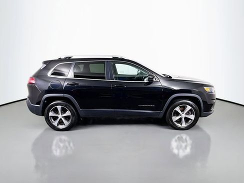 Used 2019 Jeep Cherokee Limited AWD/4WD image 5