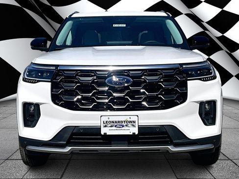 New 2026 Ford Explorer Platinum w/ LUX Leather Package image 14