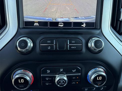 Used 2021 GMC Sierra 1500 SLT image 20