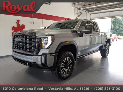 Used 2024 GMC Sierra 2500 Denali Ultimate AWD/4WD image 1