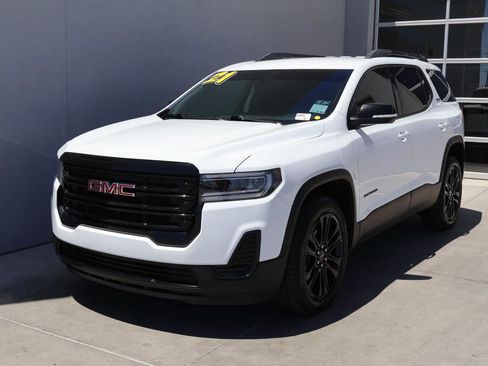 Used 2021 GMC Acadia SLE w/ Driver Convenience Package FWD image 1
