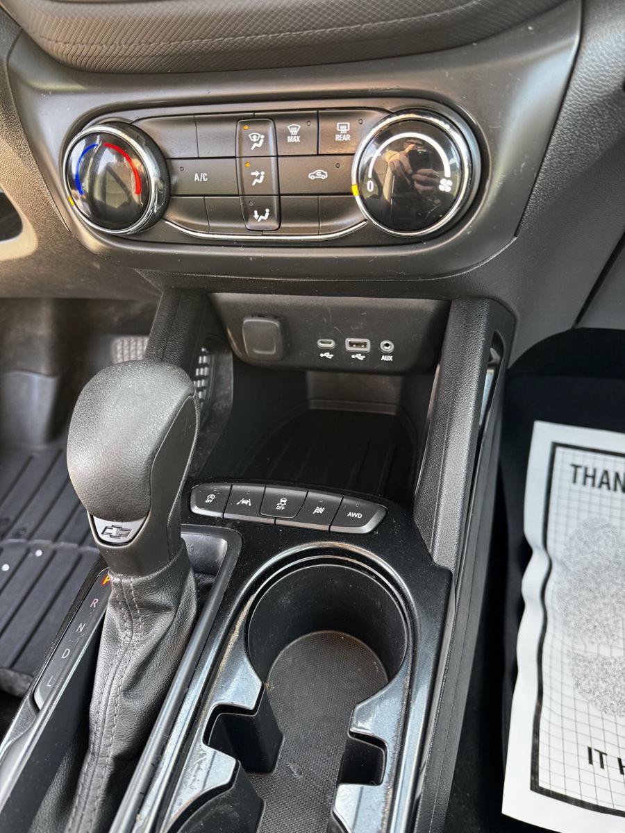 Used 2022 Chevrolet TrailBlazer LS AWD/4WD image 16