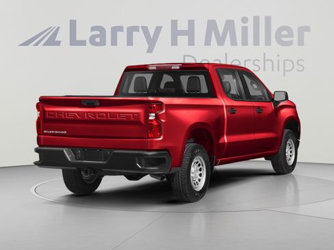 Used 2024 Chevrolet Silverado 1500 Custom RWD image 2