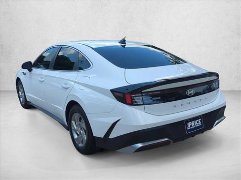 Used 2025 Hyundai Sonata SE FWD image 7