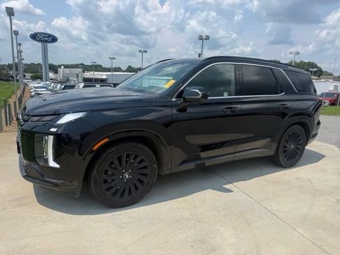 Used 2024 Hyundai Palisade Calligraphy AWD/4WD image 14