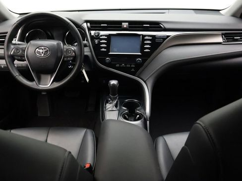Certified 2019 Toyota Camry SE image 24