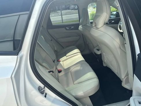 Certified 2024 Volvo XC60 B5 Plus w/ Protection Package Premier AWD/4WD image 13