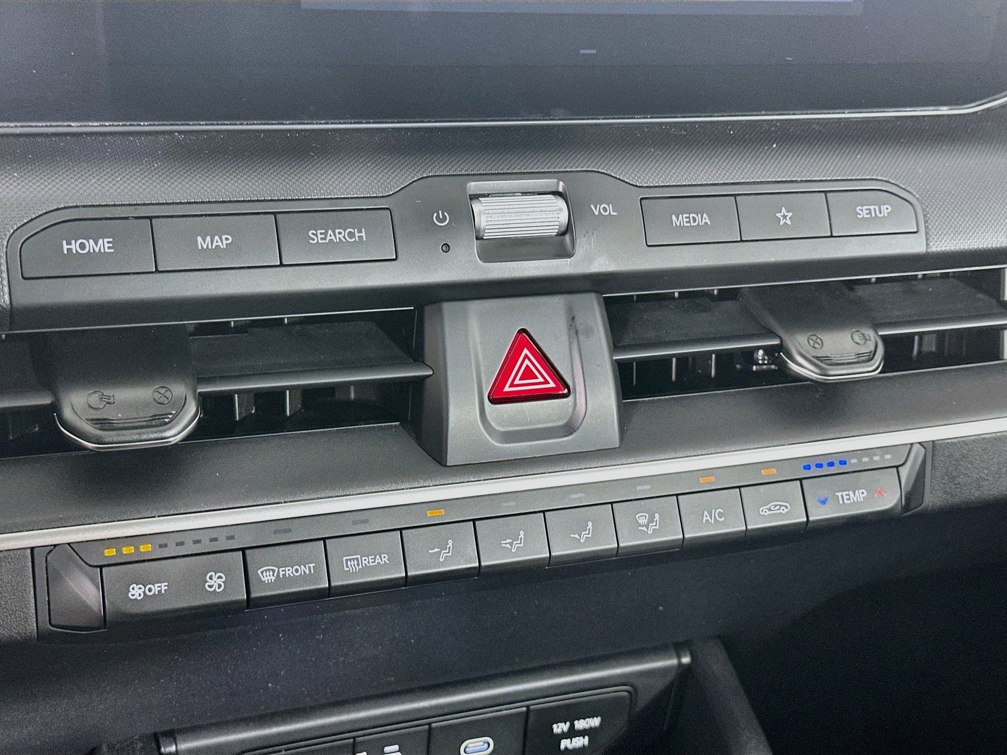 Used 2025 Kia K4 FWD image 24