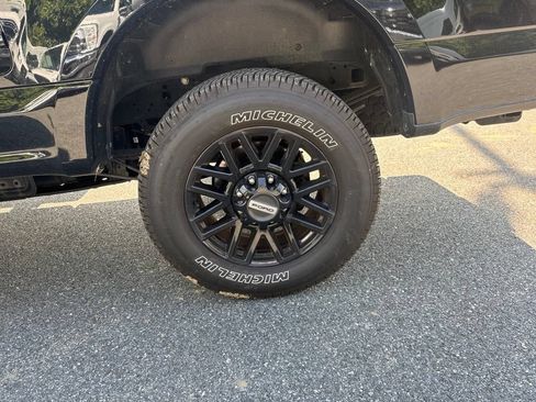 Used 2021 Ford F250 Lariat AWD/4WD image 8