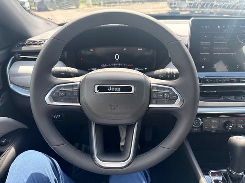 New 2026 Jeep Compass Limited AWD/4WD image 24