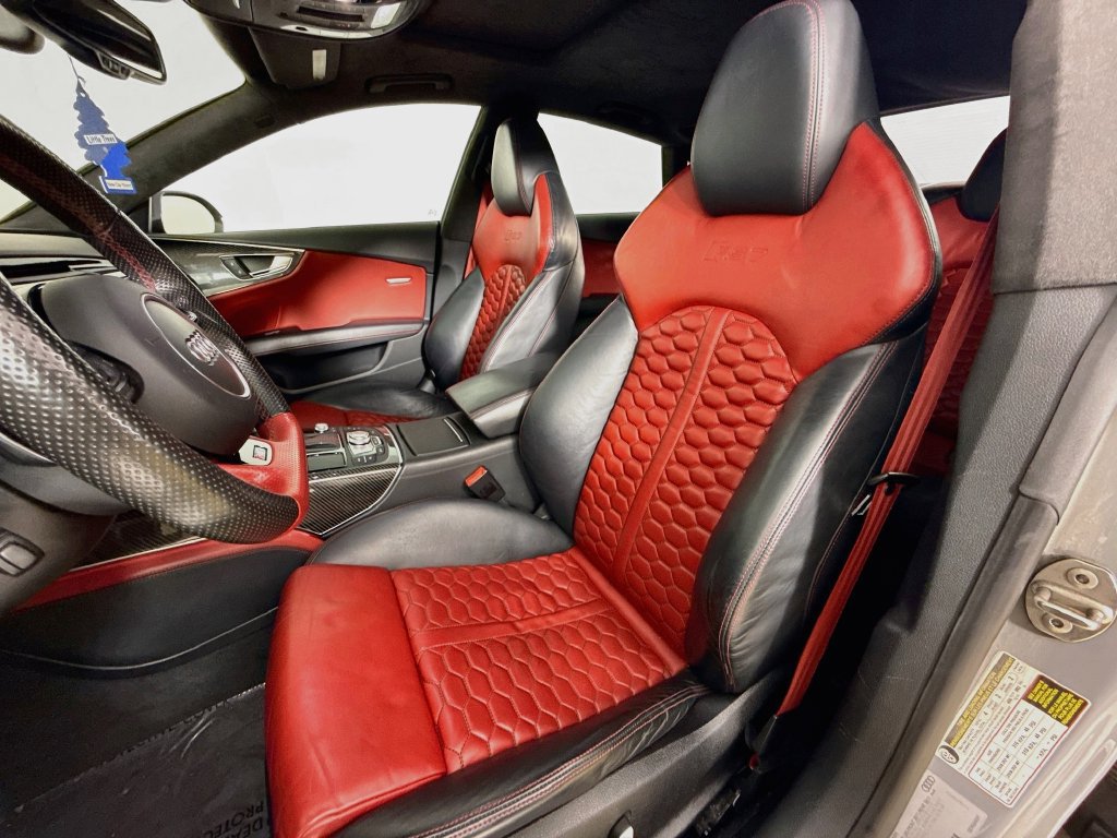 Used 2016 Audi RS 7 Prestige w/ Carbon-Optic Package AWD/4WD image 22