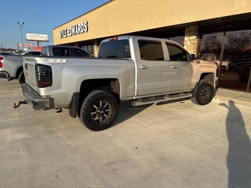 Used 2015 Chevrolet Silverado 1500 LT image 3