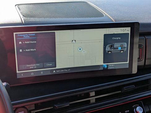 Used 2024 Hyundai Santa Fe Calligraphy image 24