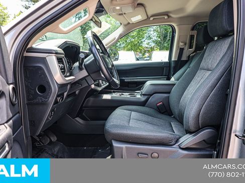 Used 2024 Ford Expedition XLT RWD image 17