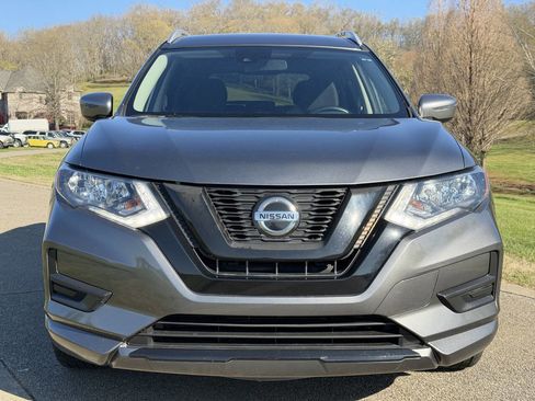 Used 2019 Nissan Rogue SV image 5