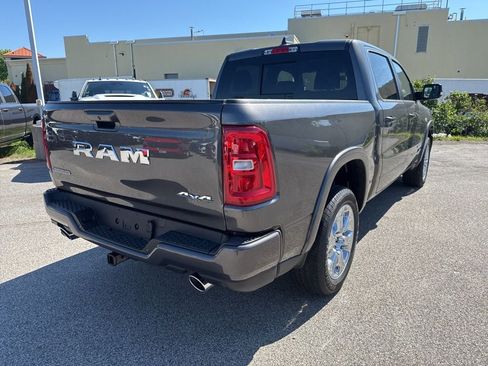 New 2026 RAM 1500 4x4 Crew Cab image 5
