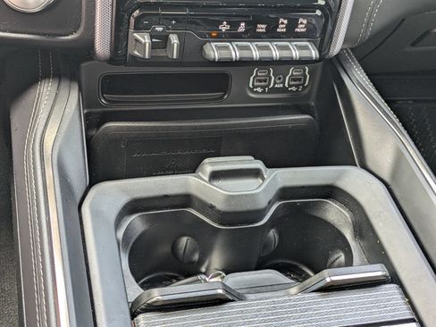 Used 2020 RAM 1500 Limited AWD/4WD image 24
