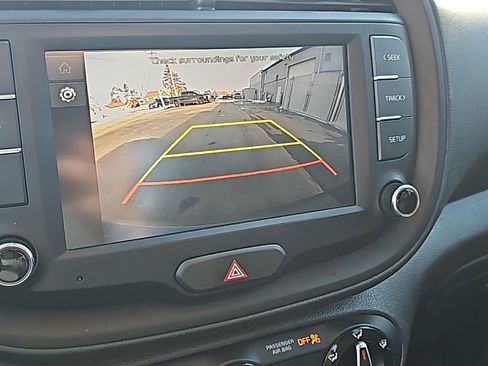 Used 2024 Kia Soul LX w/ Option Group 015 FWD image 24