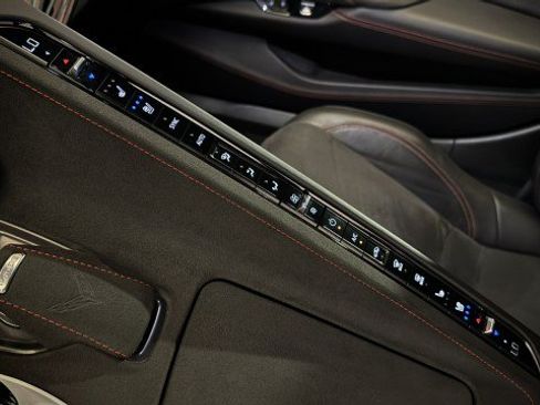 Used 2024 Chevrolet Corvette Stingray Premium Cpe w/ Z51 Performance Package RWD image 8