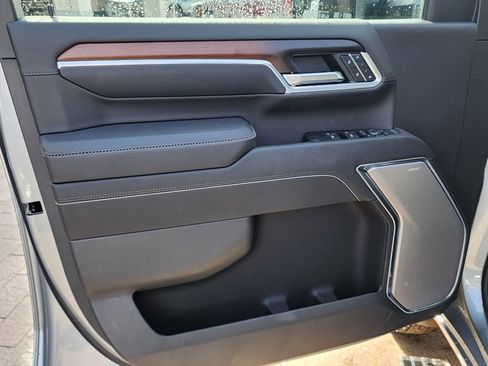 New 2026 GMC Sierra 3500 Denali w/ LPO, Black Badging Package image 15